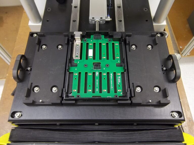 Heat Staking_Automotive PCB 1